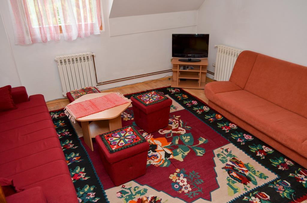 Apartments Ogorjelica Jahorina Luaran gambar